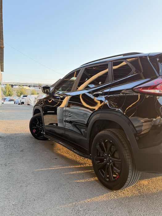 Tracker 2 redline 2024