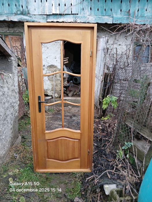 Usa de vanzare la Pscani