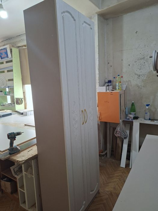 Продам новый шкаф
