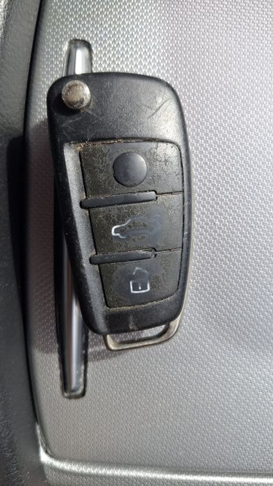 Оригинален ключ audi a6 4f