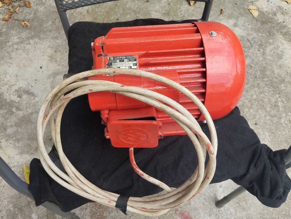 Електродвигател електромотор монофазен