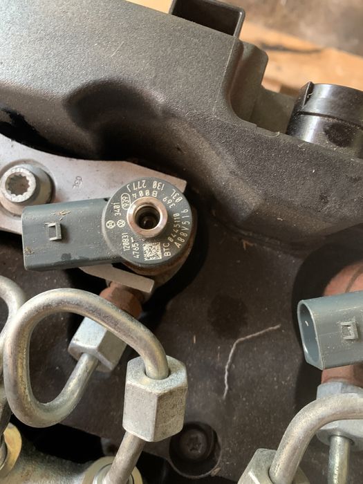 Дюза Дюзи 2.0тди Audi vw seat skoda 2.0tdi