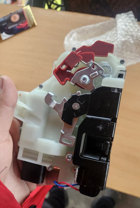 Брава за предна дясна врата за кола за Голф 5