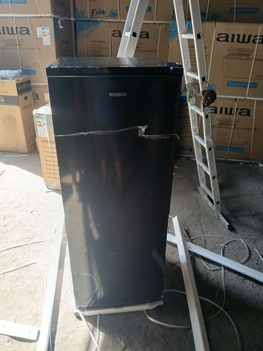 Морозильная камера Aiwa (6-полочная) Мodel:BD-180 (180L) Low Voltage