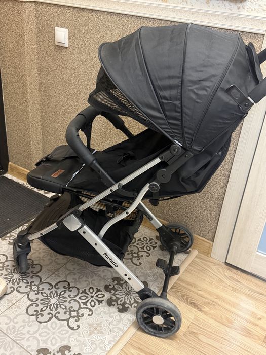 Детская прогулочная коляска Farfello