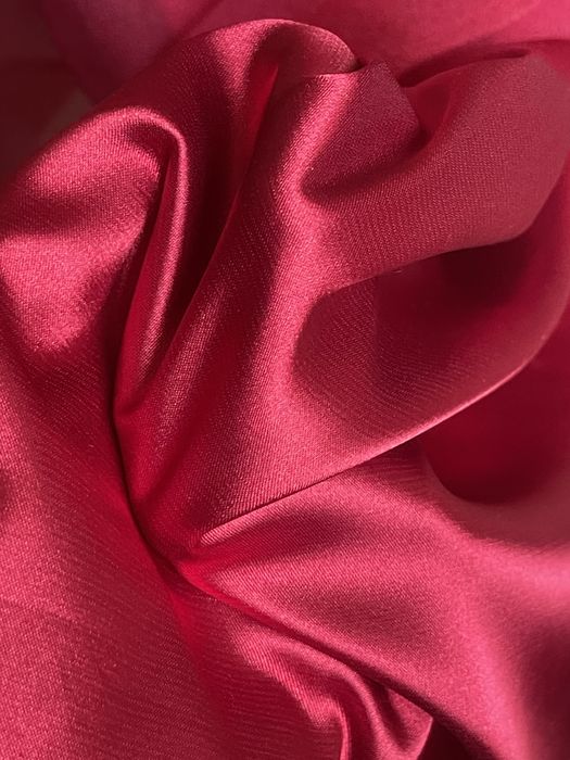 Шикарное платье для покрытых