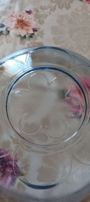 Fructieta material calitativ de sticla