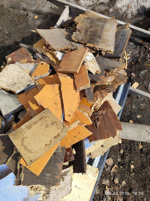 Продам дрова ЛДС куски. САМОВЫВОЗ!!!