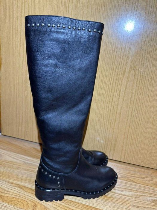 Кожени ботуши номер 36