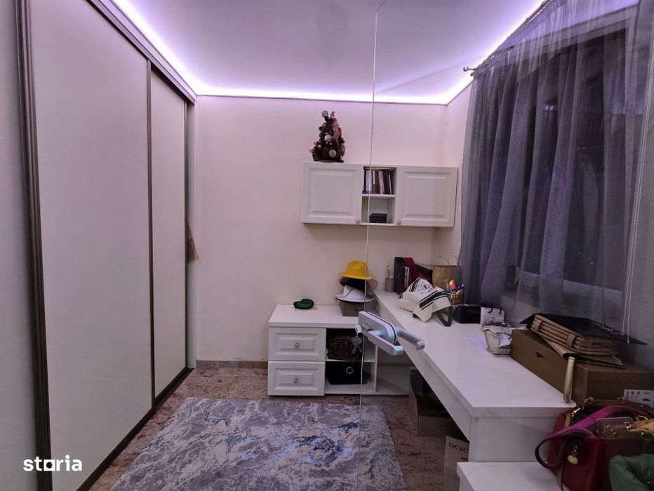 Apartament de lux cu 4 camere + birou, terasa si parcare subterana!