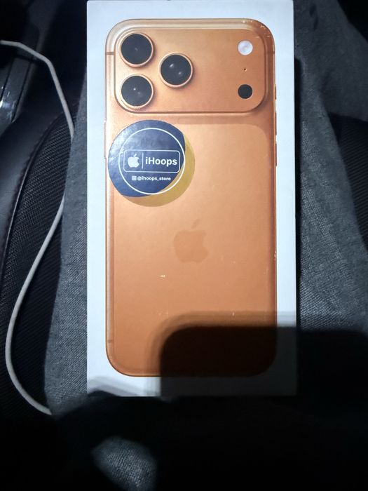 iPhone 17 Pro Max 256Gb orange e-sim