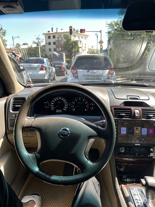nissan maxima a33 2002