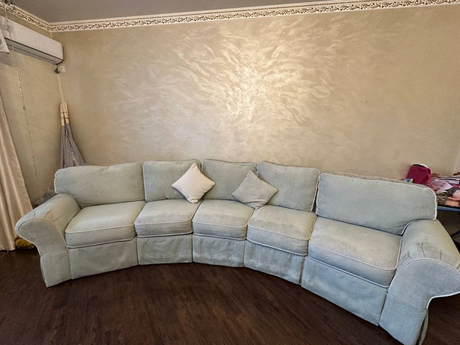 Продам срочно диван