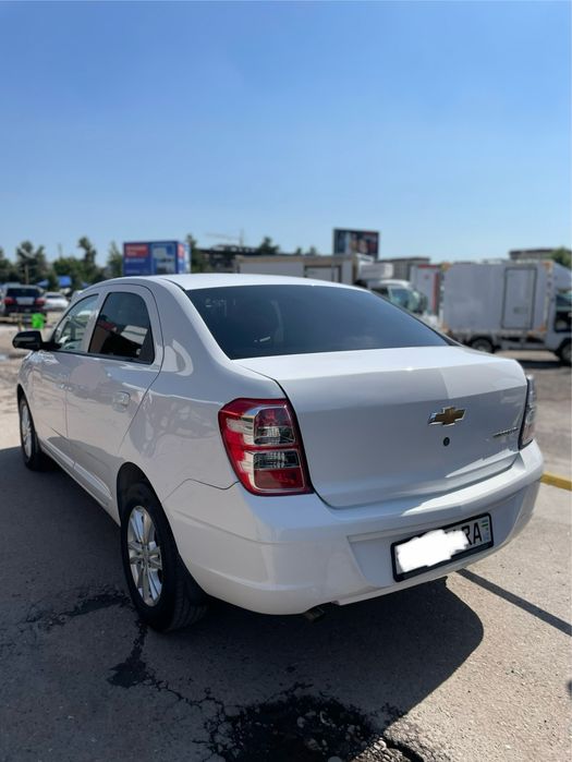 Chevrolet Cobalt 2023 — 3