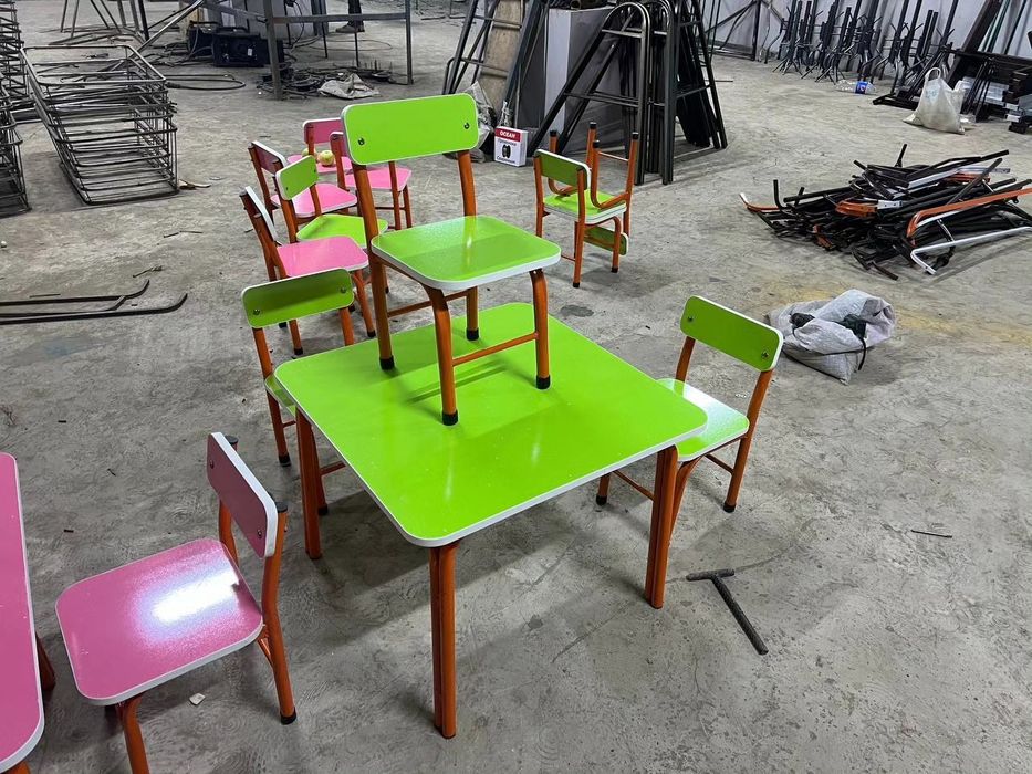 Bolalar stol stullar