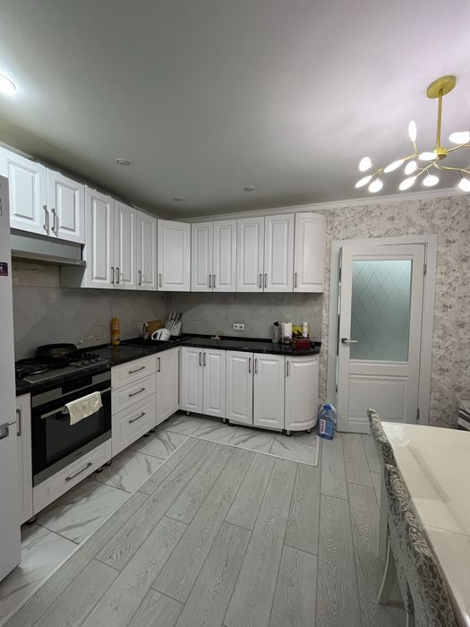 Продам 3 комн в центре