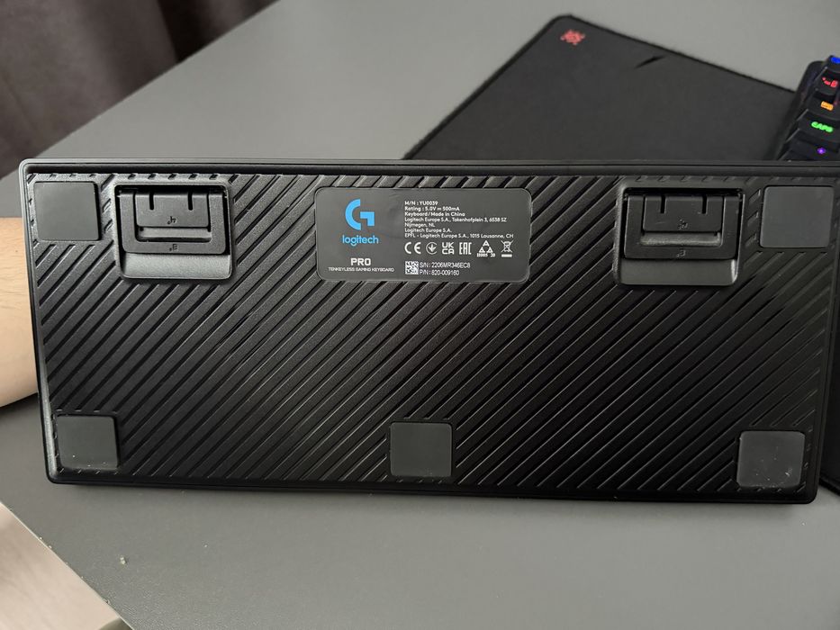 Клавиатура Logitech g pro