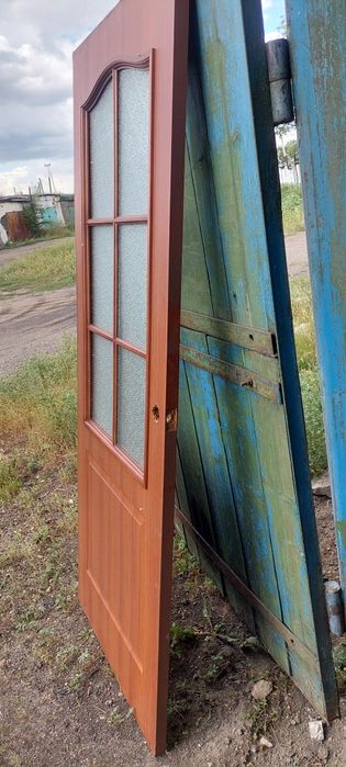 Дверь ,двери деревянные