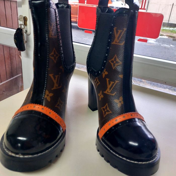 Дамски боти естествена кожа