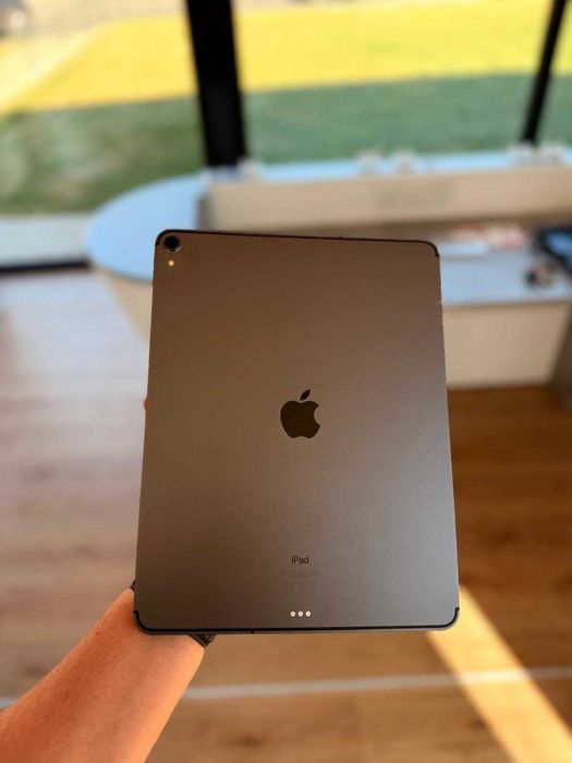Apple Ipad PRO 12.9  gen 3 - 256 gb - wifi si cellular