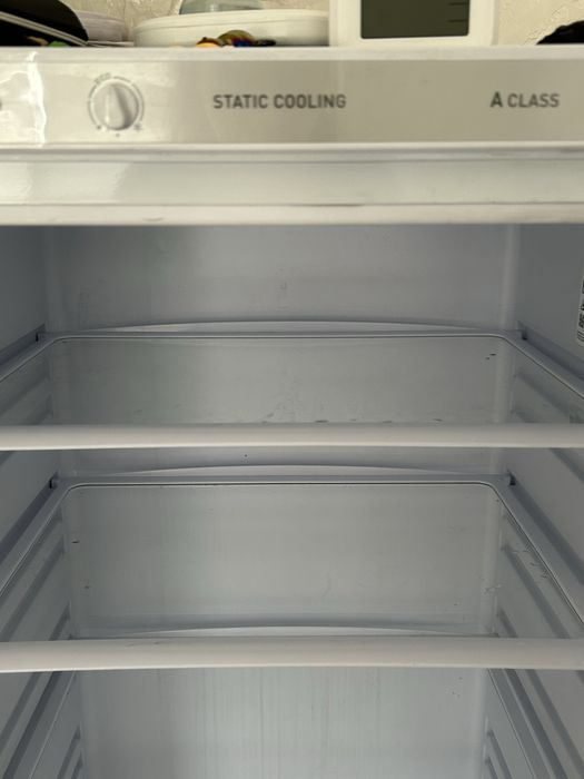 Продам холодильник бирюса