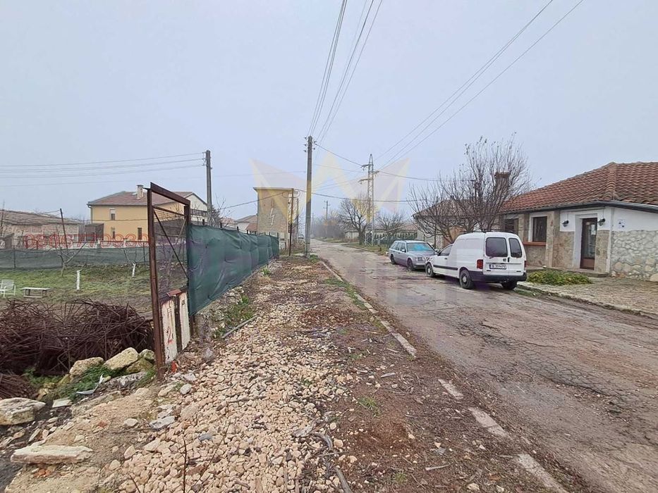 Продава се Парцел в с. Яребична, Област Варна - 936 кв.м за 89 €/кв.м - Снимка #2