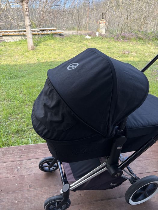 Cybex Platinum Priam Deep Black - Шаси + Кош за новородено + Дъждобран