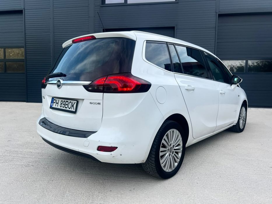 Opel Zafira C 2016 1.4benzina +GPL 140cp