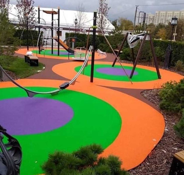 Безшовное резиновое покрытие/ детские площадки/ воркаут зоны/ стадионы