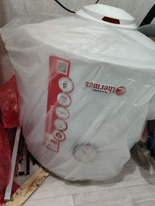 Продам новый водонагреватель thermex