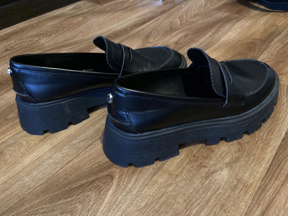 Женская обувь Steve Madden 39,5 размер