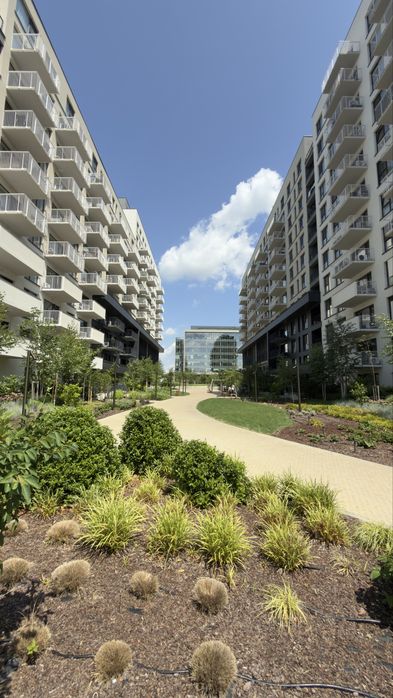 Inchiriez apt 3 camere, nemob, 85 mp, panoramic, parcare subterană - Silk District