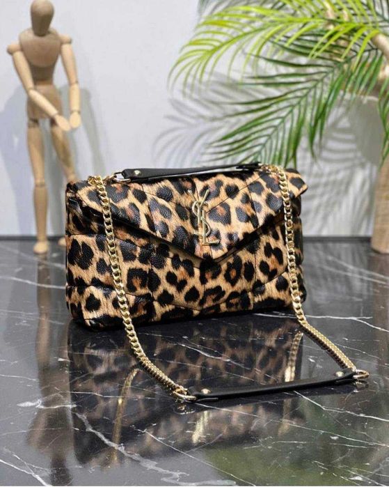 Geantă Yves Saint Laurent, calitate lux, model elegant și rafinat