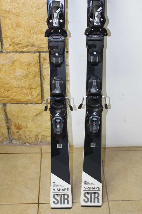 Ski/schi/schiuri Head V-Shape 156cm