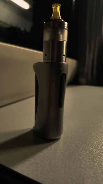 Vând mod dicodes stratum v7m limited edition și atomizor puppy animodz
