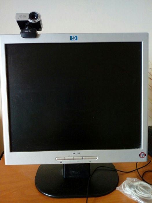 Монитор HP  1702