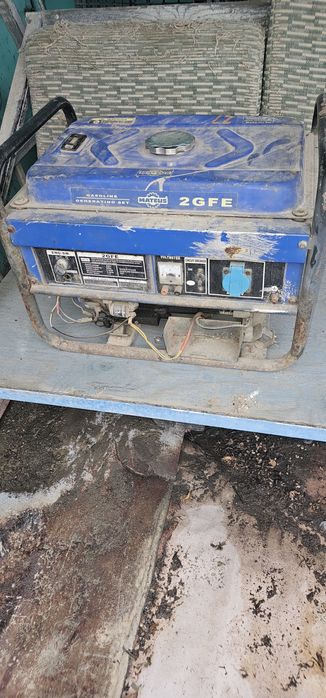 Генератор бензиновый  продам  б/у
