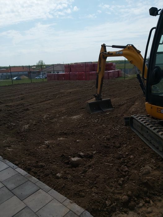 Pamant de gradina nivelare