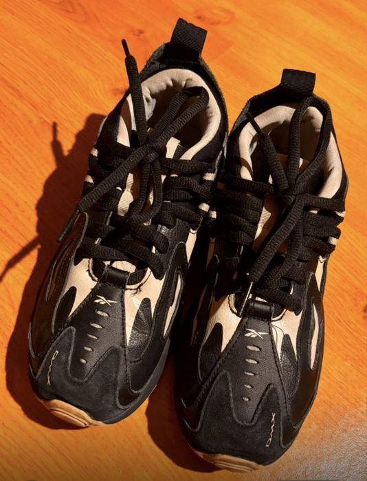 Кроссовки Reebok, 34 размер