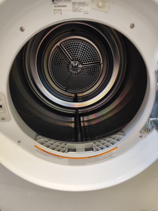 Uscator de rufe cu pompa de caldura hybrid Lg de 9 kg