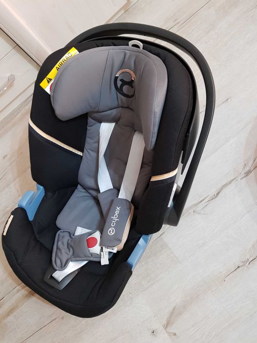 Set carucior copii Mutsy Evo cu Scoica Cybex Aton 5