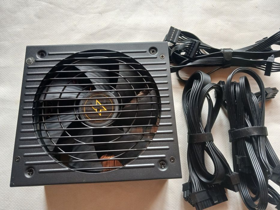 Блок питания Xigmatek Minotaur 850W