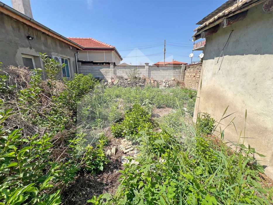 Продава се Къща в Нови пазар - 78 кв.м за 981 €/кв.м - Снимка #21