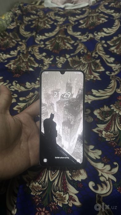 Sotiladi samsung a70