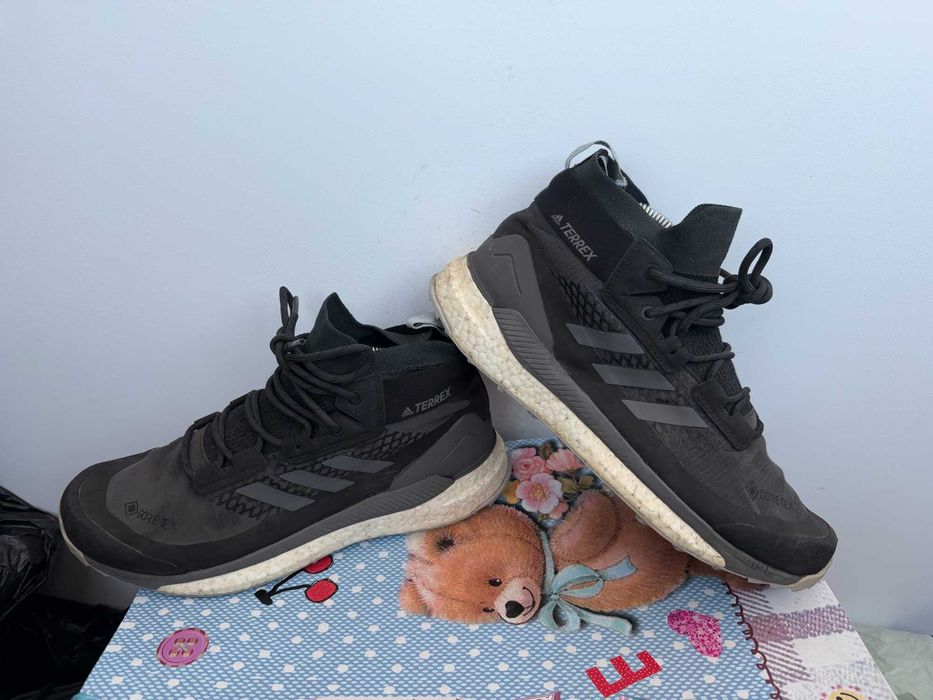 adidas Terrex Free Hiker GORE-TEX''оригинални маратонки 41 номер