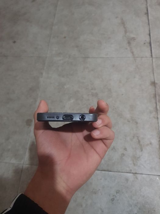 Samsung A51  4-64GB naxt yoki obmen  bekorchilar bezovta qimelar iltms