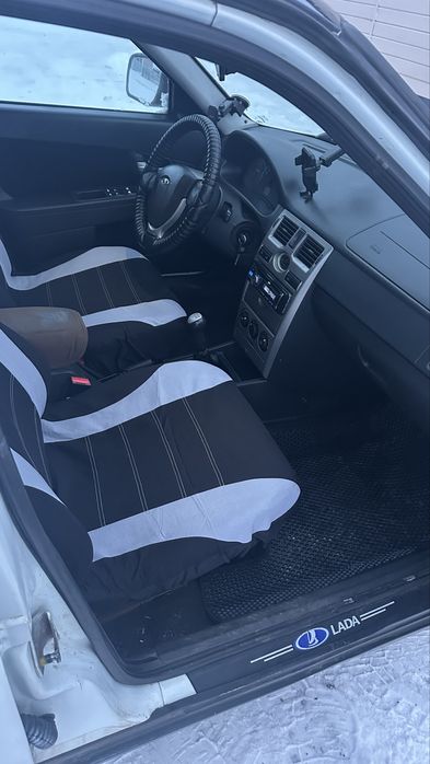 Приора 2012 год