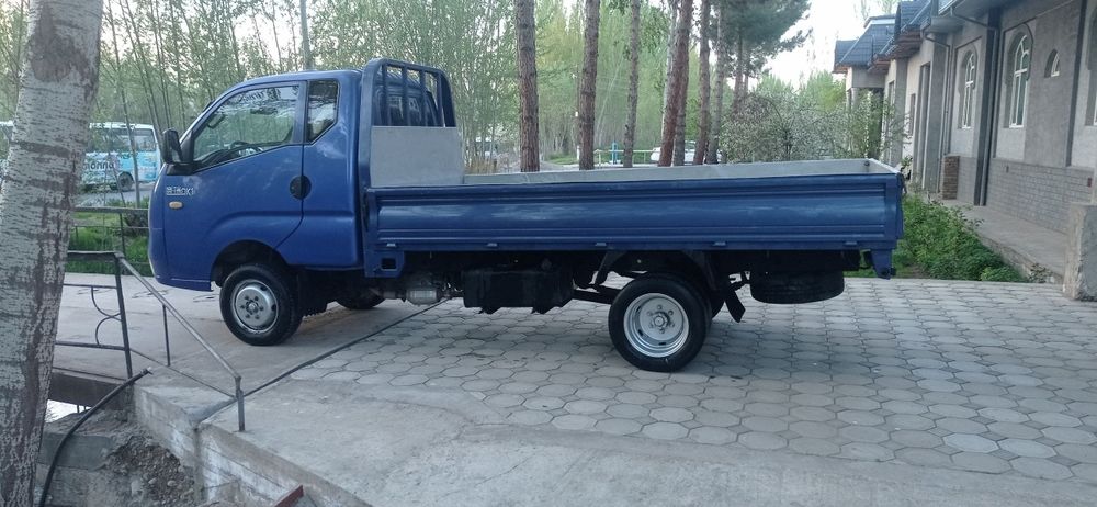 Фотон форланд сотилади бензин/газ