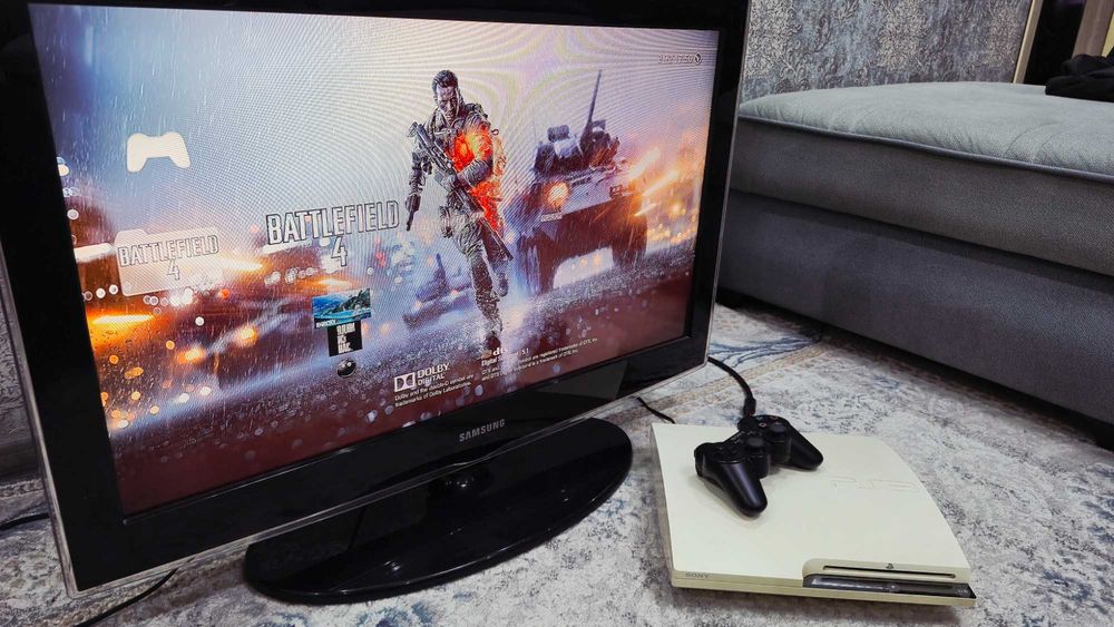 Play Station 3, Slim, 17 игр + джойстик и телевизор Samsung