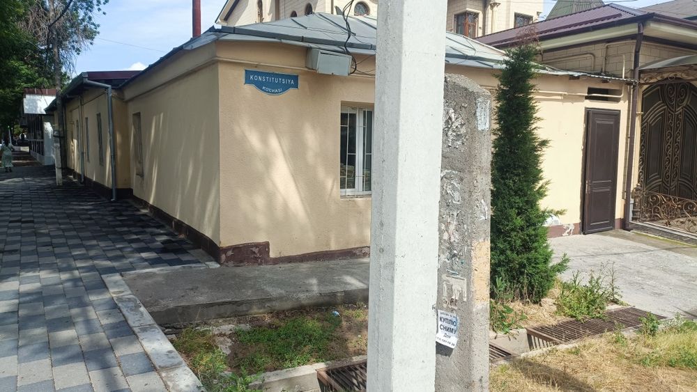 Участок в центре. 91 школа.